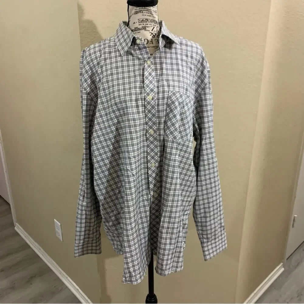Banana Republic‎ button down shirt size XL